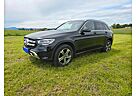 Mercedes-Benz GLC 220 GLC 220d 4MATIC AMG Standheizung Offroad Styling