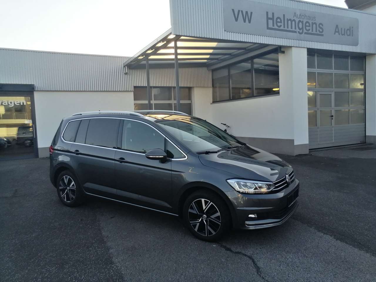 Second hand Volkswagen Touran 2.0 TDI