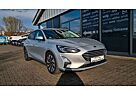 Ford Focus Limo 2.0TDCi AUT - LED - ASSSISTS - AHK