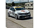 Renault Clio RS Rennwagen mit Rollkäfig