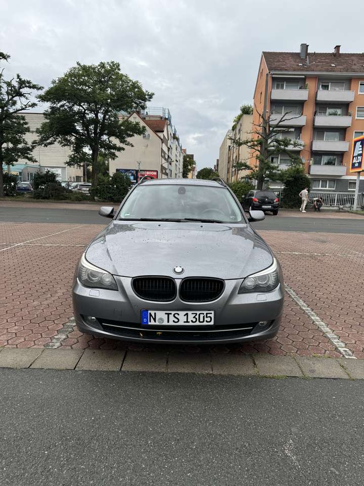 Second hand Bmw 5 Series 525d