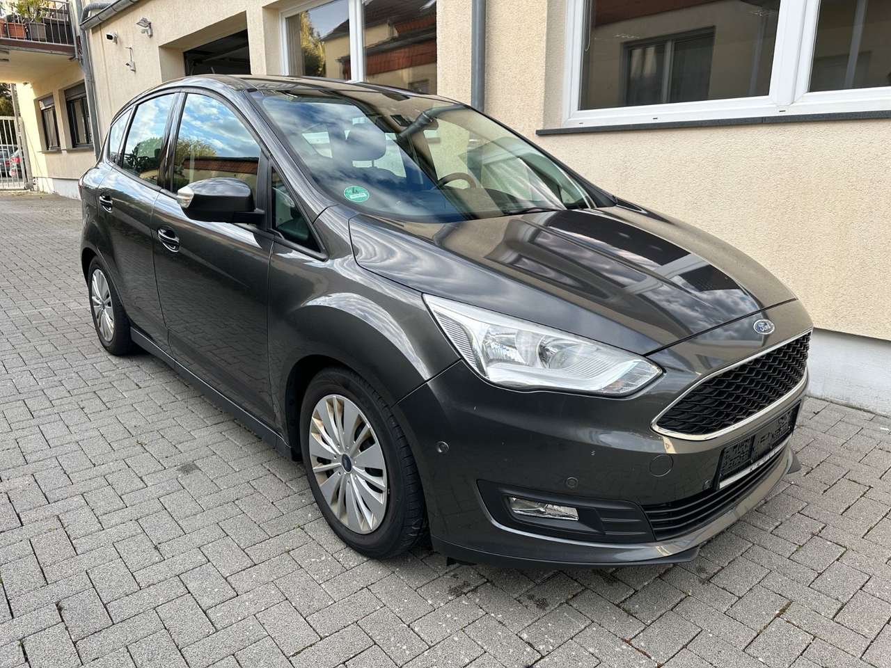 Second hand Ford C-Max 1.0