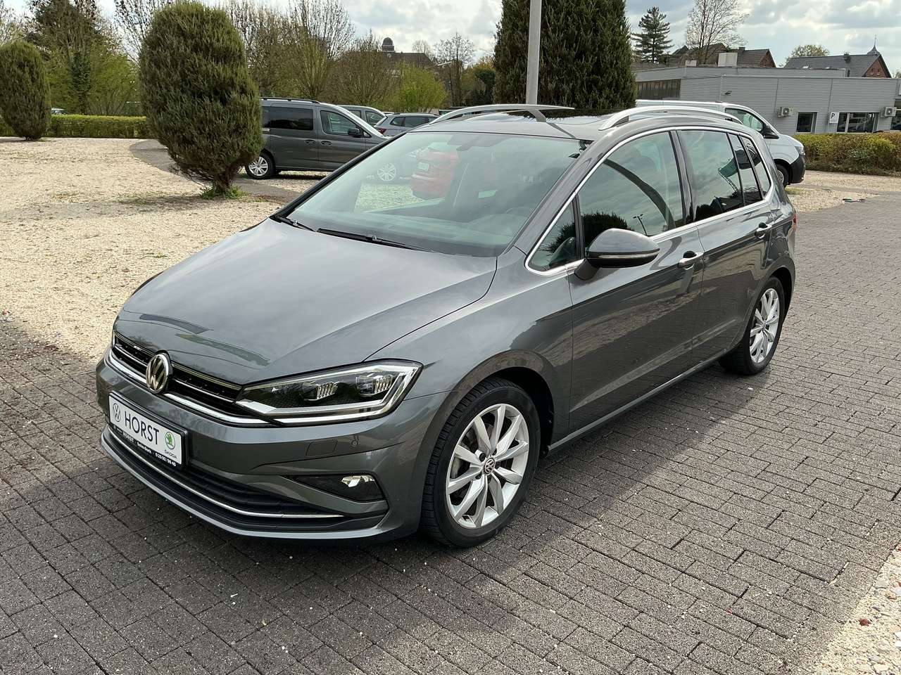 Second hand Volkswagen Golf Sportsvan 
