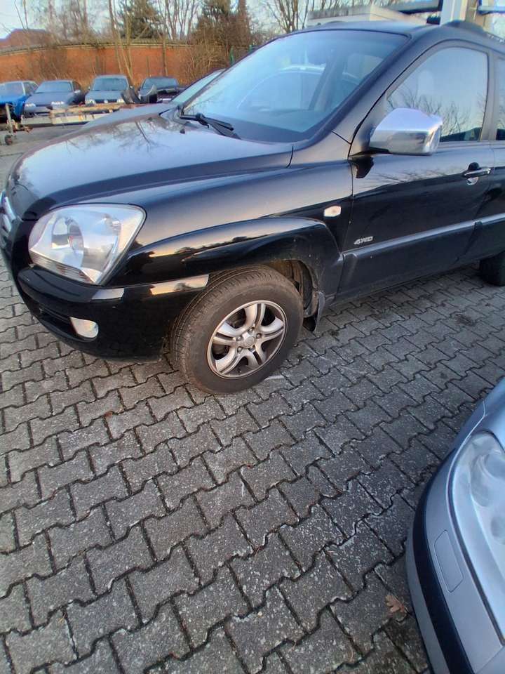 Second hand Kia Sportage 2.7