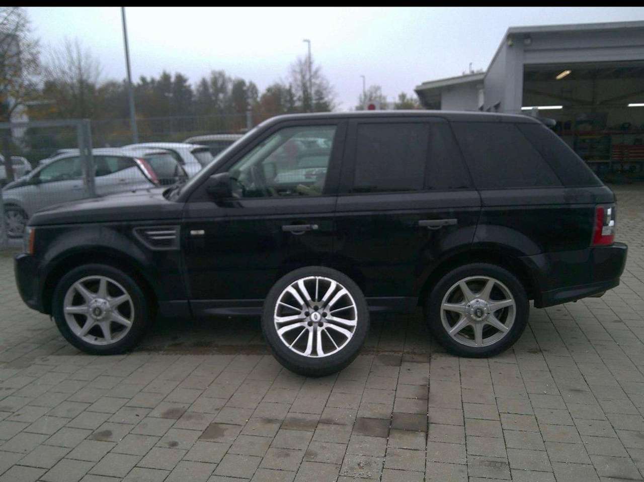 Second hand Land Rover Range Rover Sport 