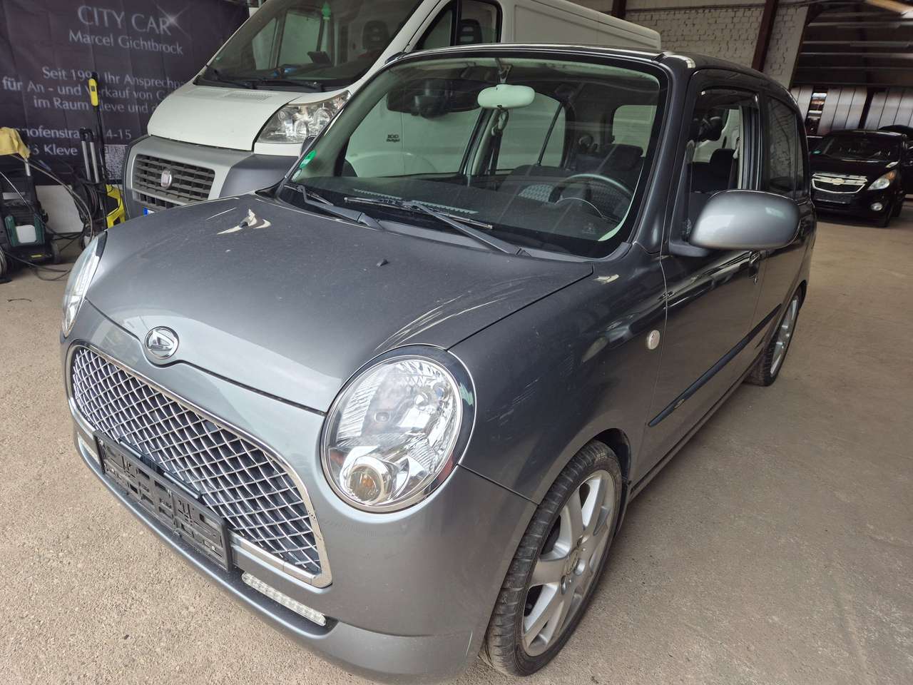 Second hand Daihatsu Trevis 