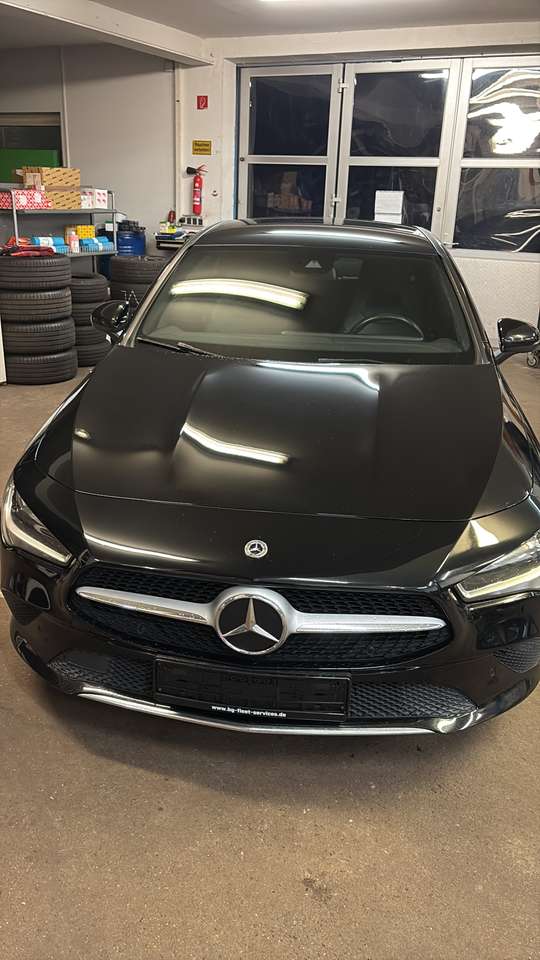 Second hand Mercedes Benz Cla-Class 180
