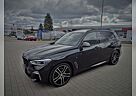 BMW X5 M d JET BLACK 7-SITZER ACC LUFTFHRK PANO AHK