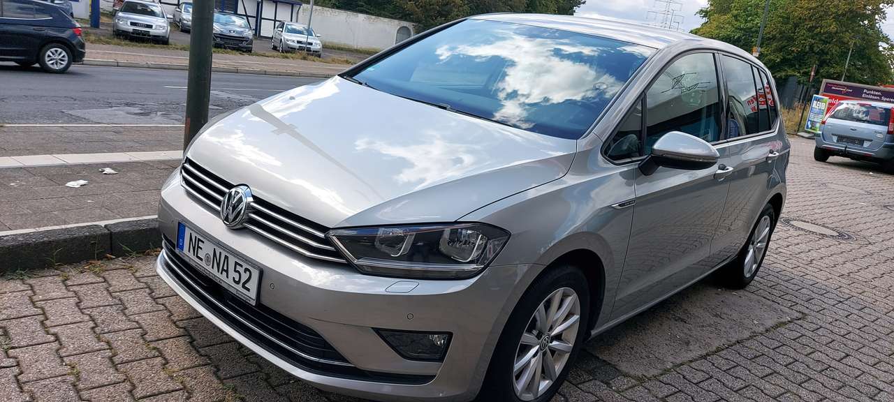 Second hand Volkswagen Golf Sportsvan 