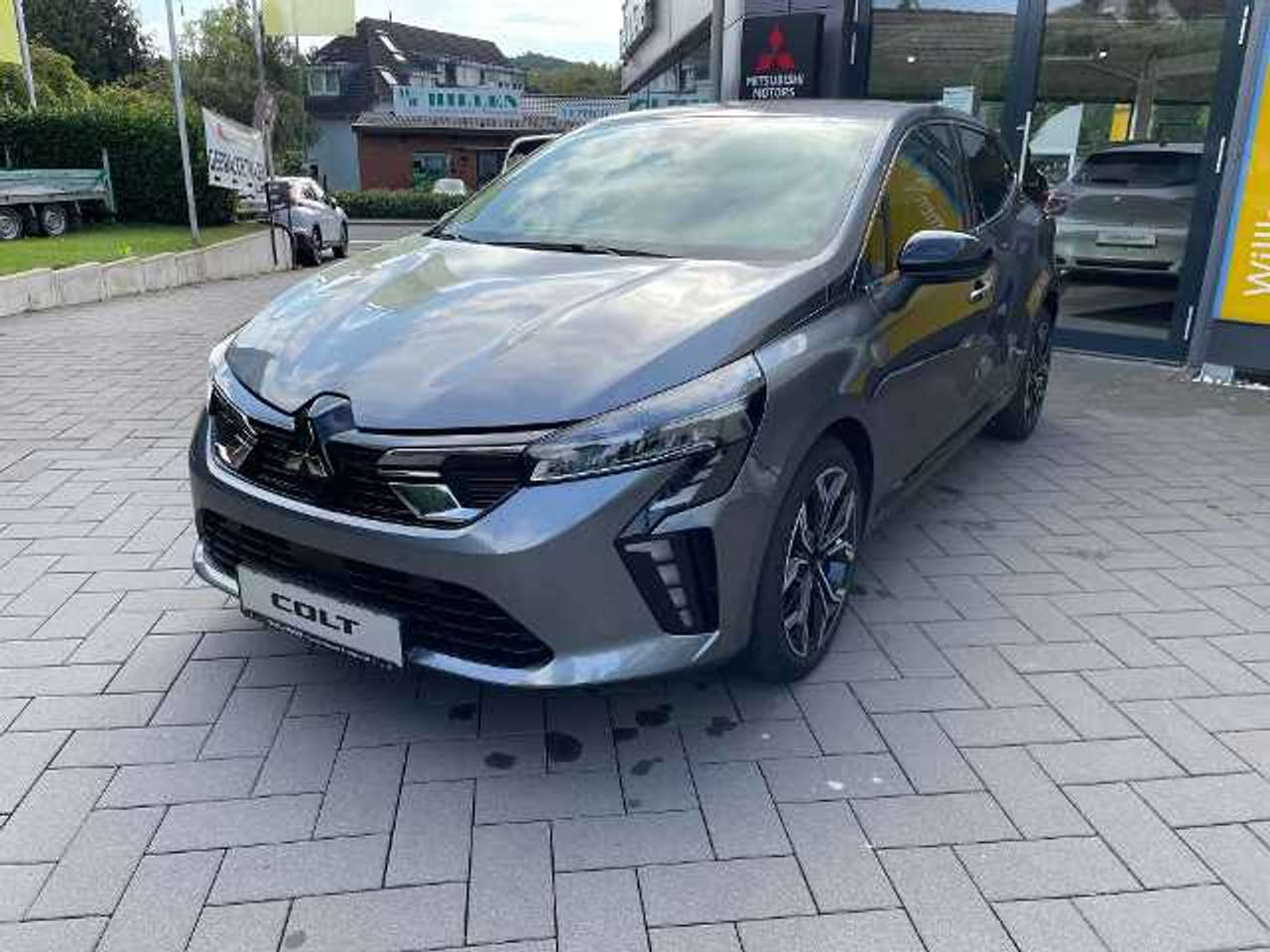 Second hand Mitsubishi Colt 1.0