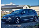 VW Golf Volkswagen VII Lim. IQ.DRIVE BlueMotion ACC bis 210 km