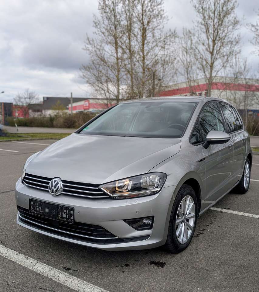 Second hand Volkswagen Golf Sportsvan 