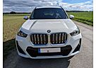 BMW iX1 xDrive30 M Sportpaket/ Premiumpaket/ AHK/ Driving+