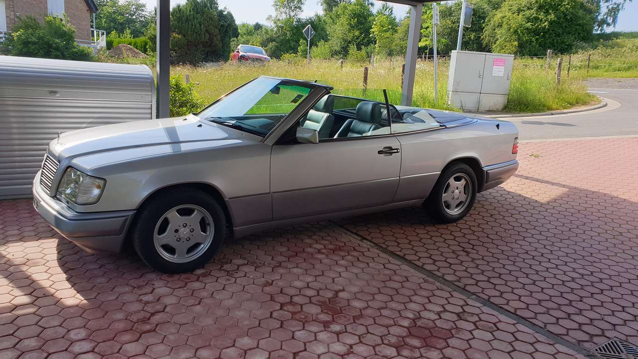Használt Mercedes Benz E-Class 220