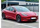 Tesla Model 3 Performance , rot, inkl. Parksensoren und Radar