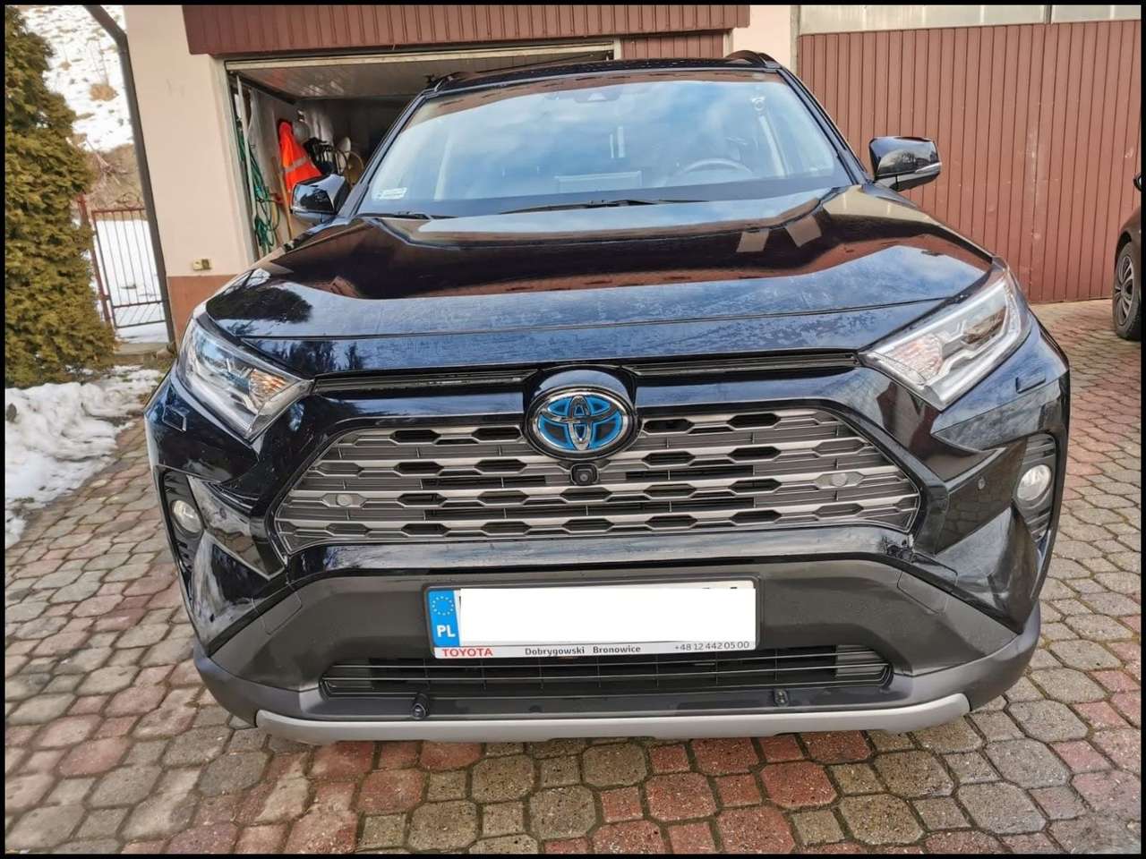 Second hand Toyota Rav4 2.5