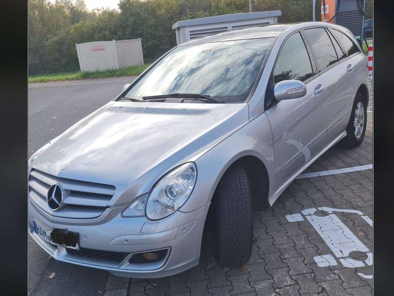 Second hand Mercedes Benz R-Class 280