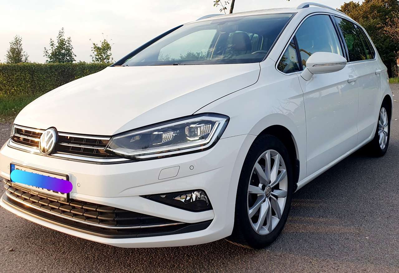 Second hand Volkswagen Golf Sportsvan 