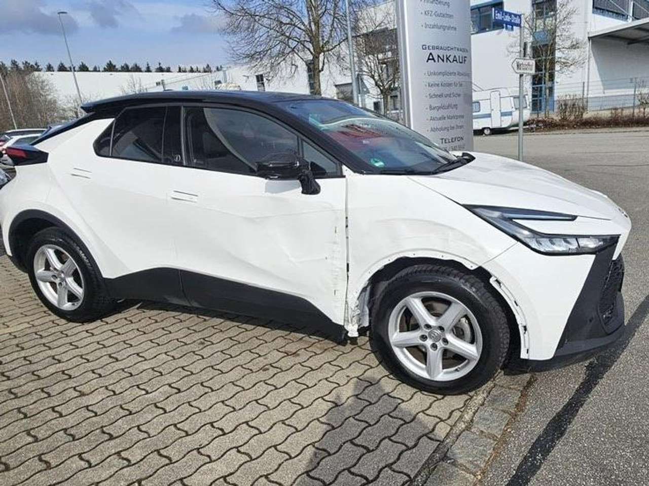Second hand Toyota C-Hr 