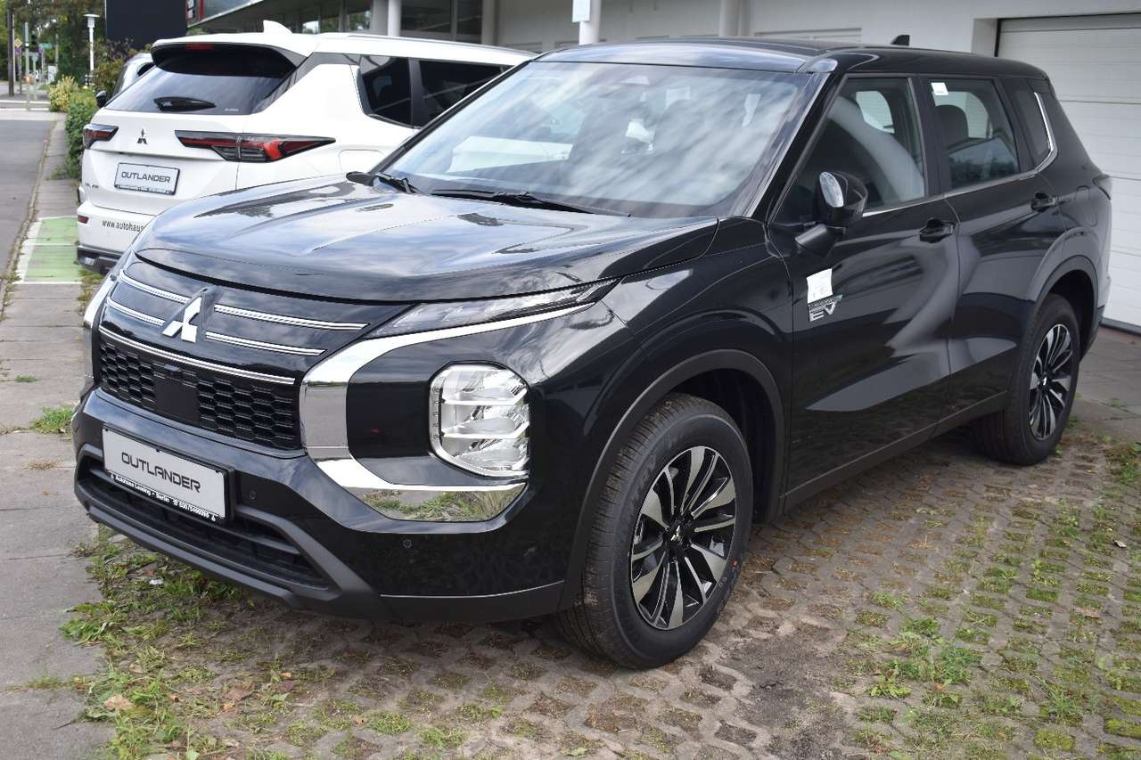 Second hand Mitsubishi Outlander 2.4