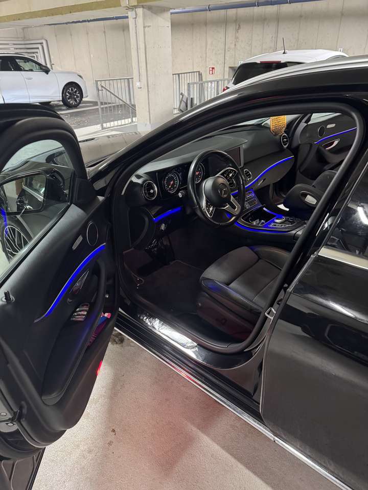 Second hand Mercedes Benz E-Class 200
