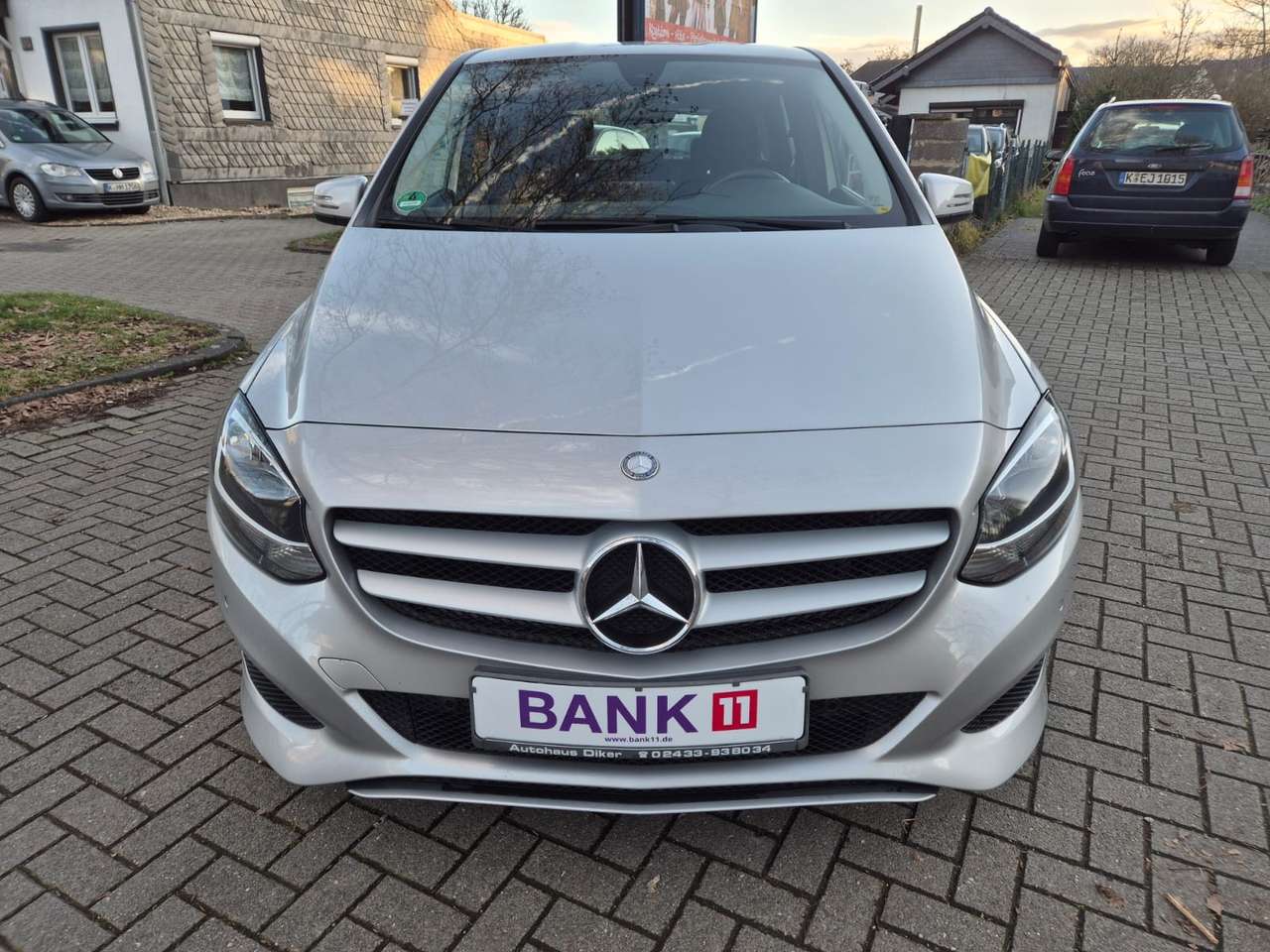 Second hand Mercedes Benz B-Class 180