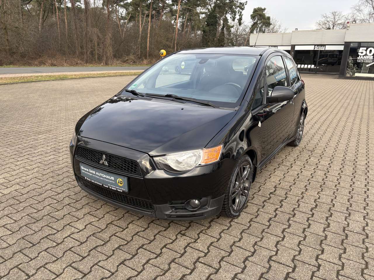 Second hand Mitsubishi Colt 