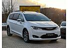 Chrysler Pacifica /7-Sitzer/2xTV/Captain Chairs/Pano/VOLL
