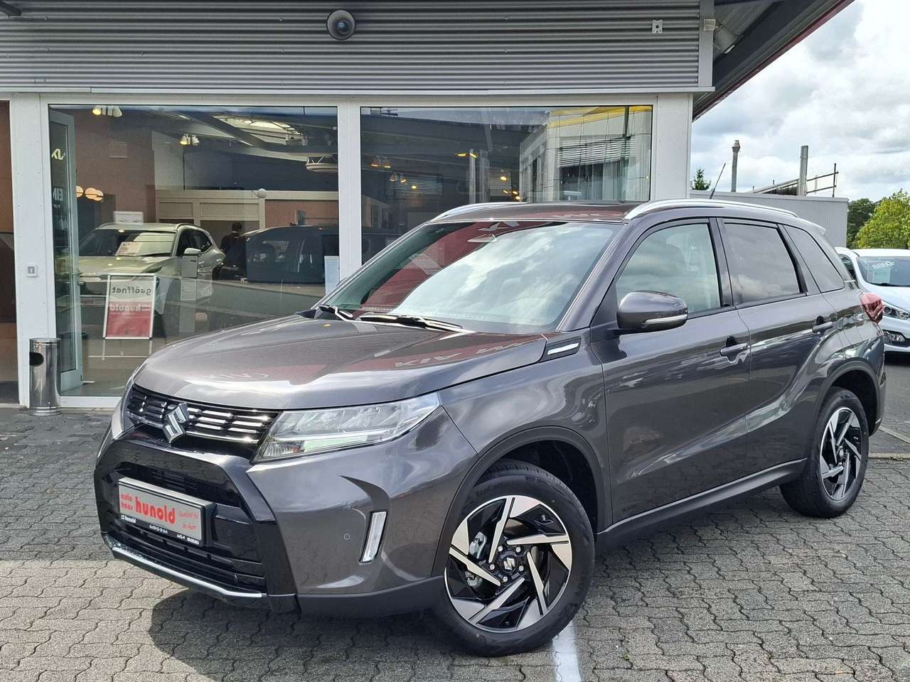 Second hand Suzuki Vitara 