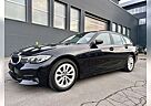 BMW 320 d Touring ACC Head-Up Display R-Cam Apple Ca