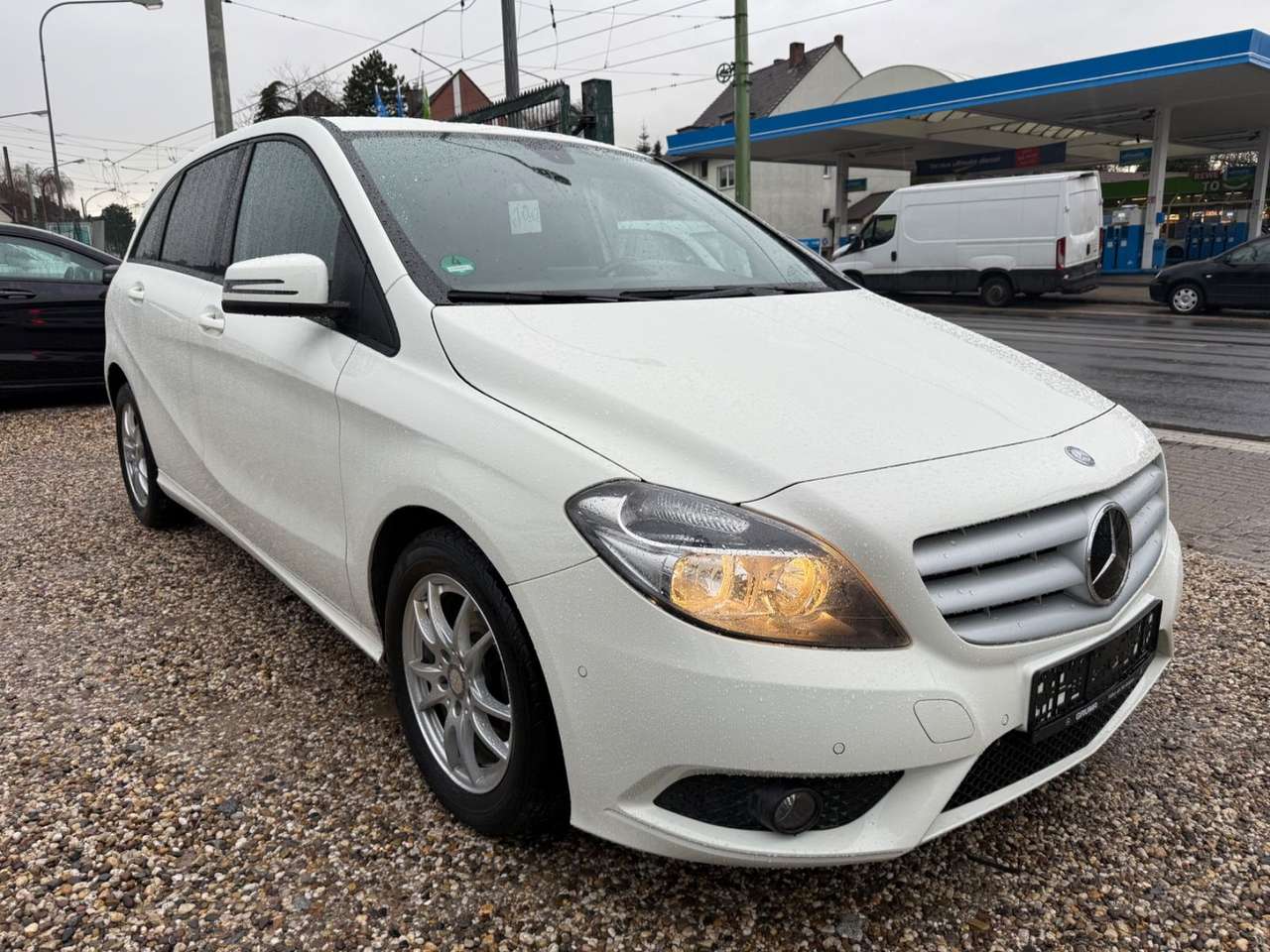 Second hand Mercedes Benz B-Class 180