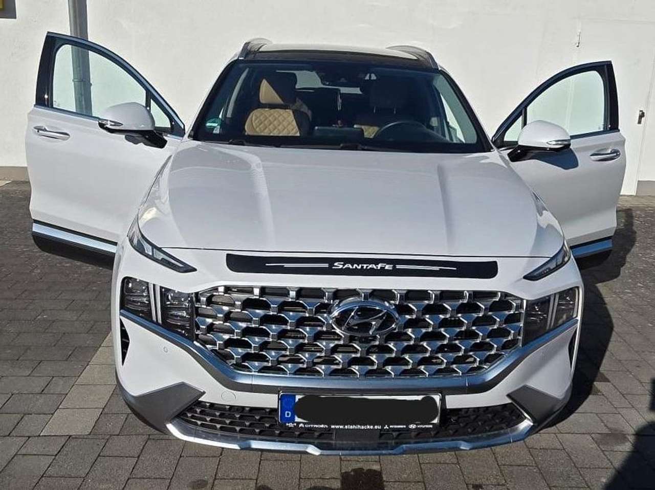 Second hand Hyundai Santa Fe 