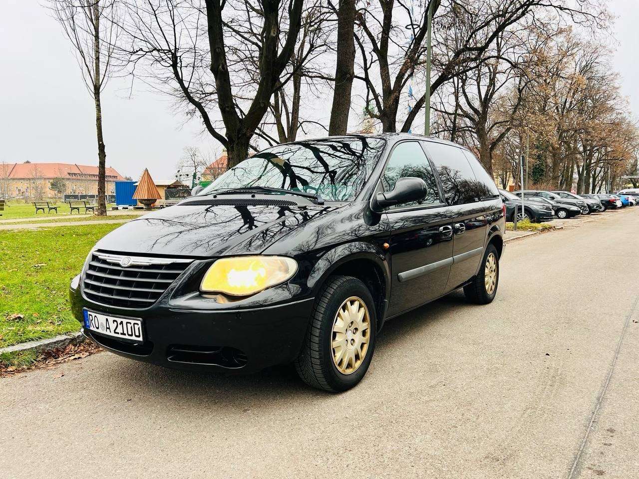 Second hand Chrysler Grand Voyager 