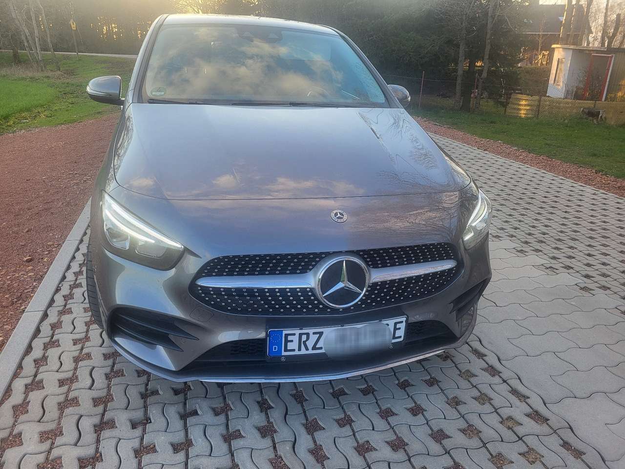 Second hand Mercedes Benz B-Class 250e