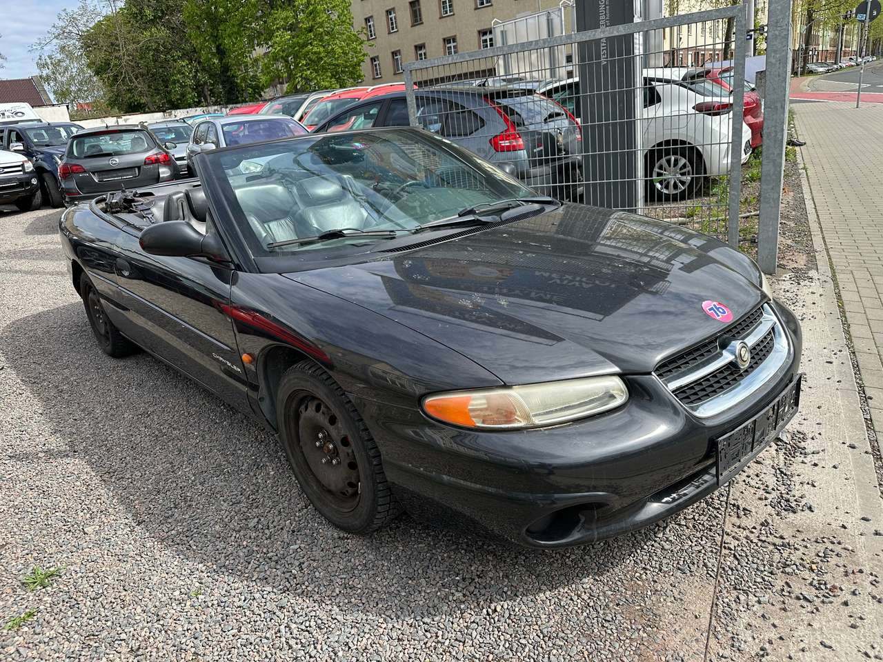 Second hand Chrysler Stratus 