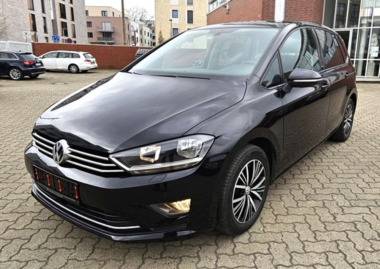 Second hand Volkswagen Golf Sportsvan 1.6