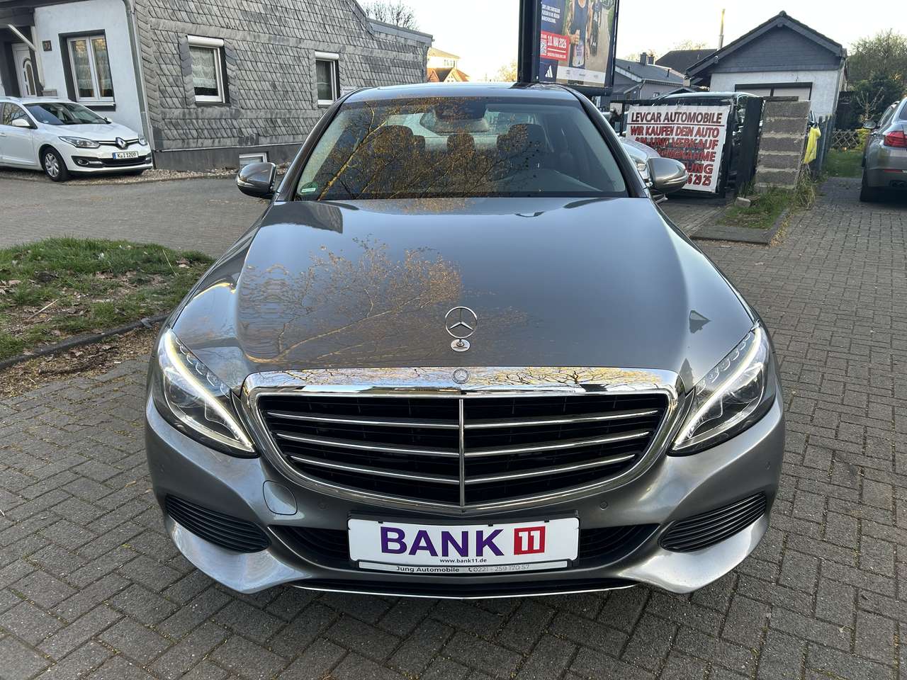Second hand Mercedes Benz C-Class 220