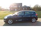 Ford Focus 2,0TDCi Lim. Cool & Connect +Navi+++