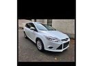 Ford Focus Turnier 1.0 EcoBoost Start-Stopp-System Ambiente