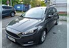 Ford Focus 1.0 EcoBoost Start-Stopp-System Aut. COOL&CONNECT