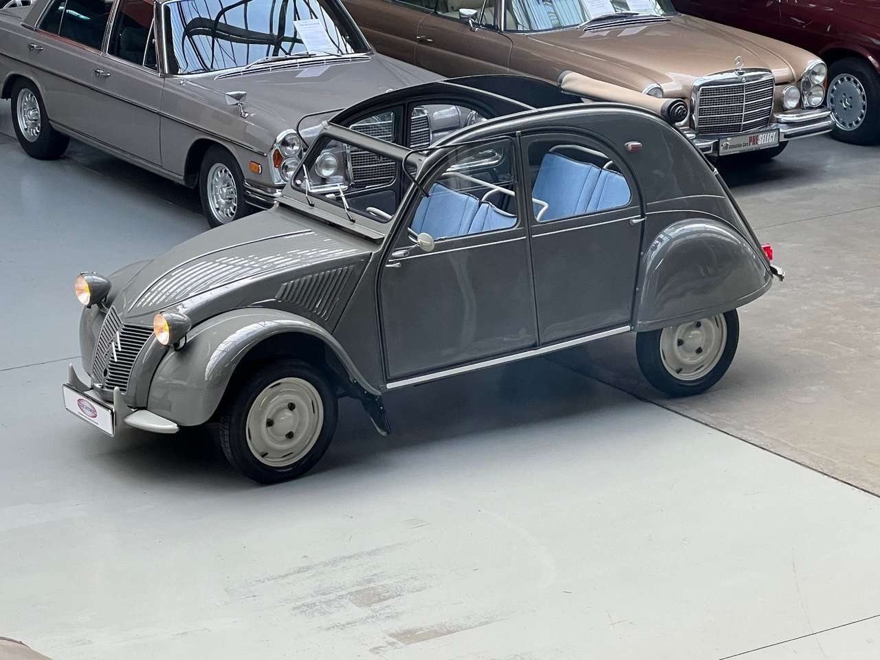 Second hand Citroen 2cv 