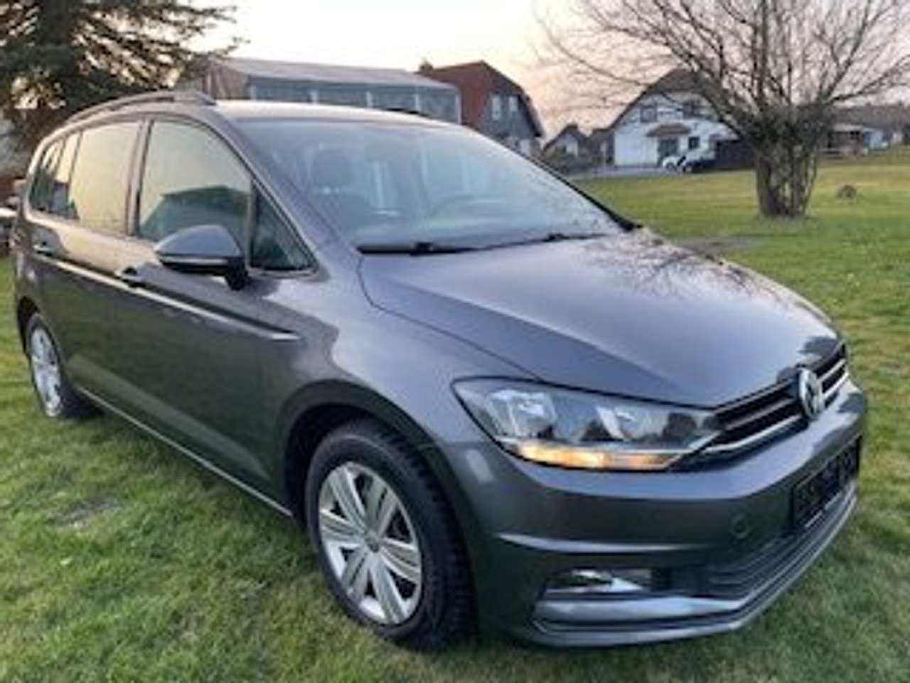 Second hand Volkswagen Touran 1.6