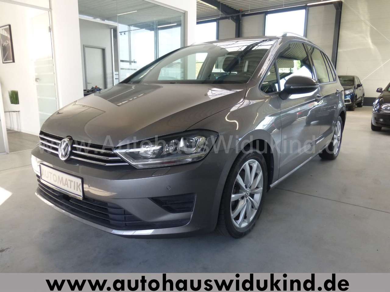 Second hand Volkswagen Golf Sportsvan 