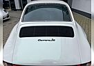 Porsche 911 Carrera3.0