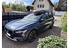 Volvo V90 Cross Country Diesel D5 AWD Geartronic Pro