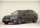 BMW 530 d xDrive Touring Luxury Line Pano *UVP:91.170