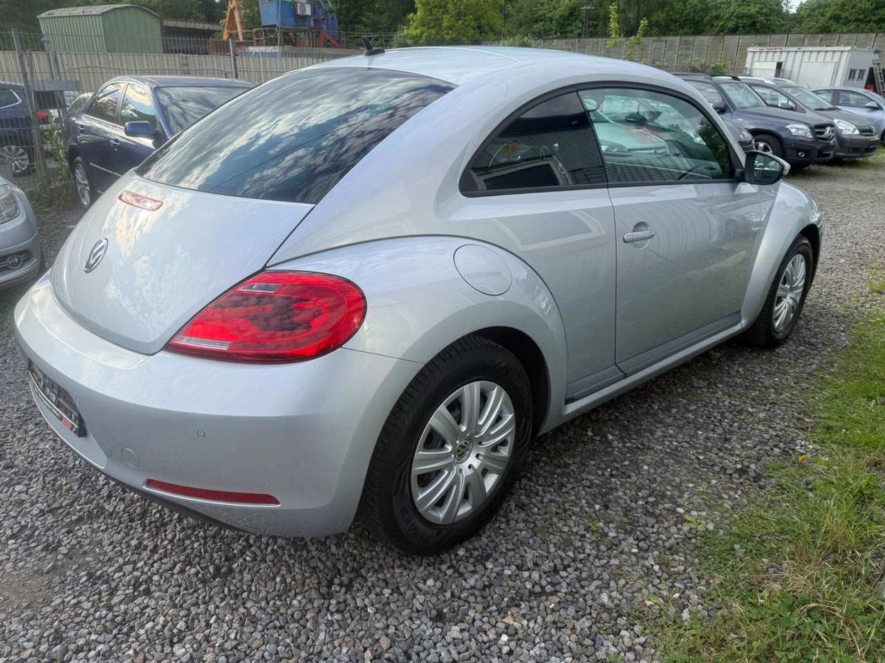 Second hand Volkswagen Beetle 
