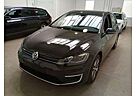 VW Golf Volkswagen VII Lim. e- Aut. LED Navi SHZ PDC