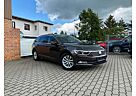 VW Passat Volkswagen Comfortline - Sitzheizung - Navi - Automatik !!!