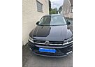 VW Tiguan Volkswagen 2017 Volkswagen 2.0 TDI SCR BMT Comfortline
